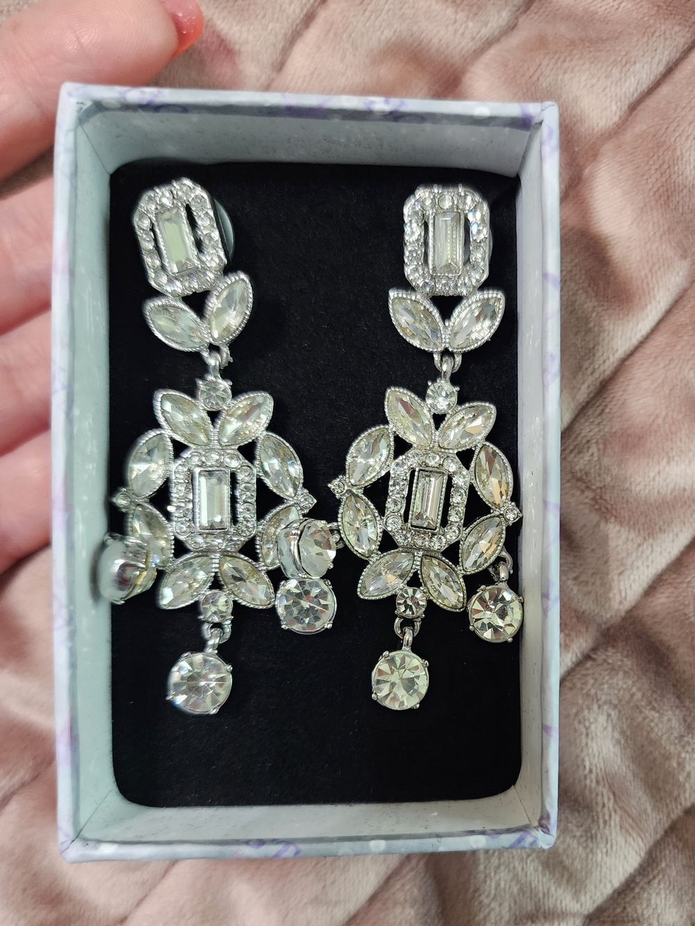 NWOT Crystal Floral Drop Earrings - Silver Clear